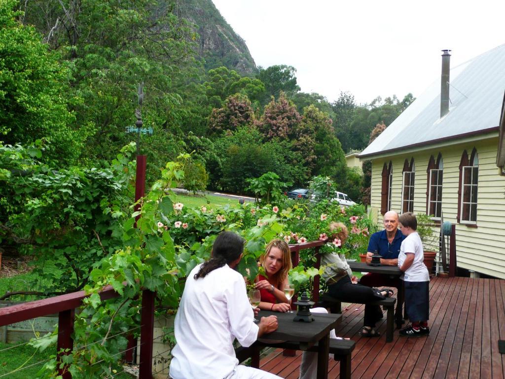 Glass House Mountains Ecolodge Εξωτερικό φωτογραφία